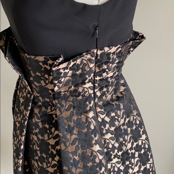 Black and Gold Folded Dress - Picture 7 of 8